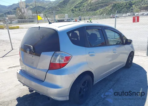 2012 Honda Fit z USA, uszkodzony, nr VIN JHMGE8G3XCS005325